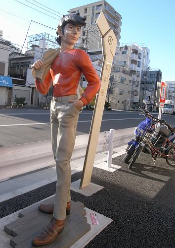 memorial place of boxer joe, iroha shopping street near the asakusa area, 250127 1-23_s