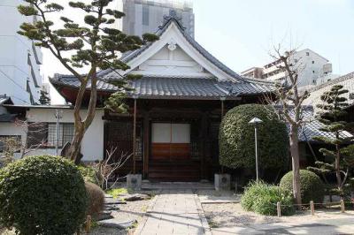 本堂1