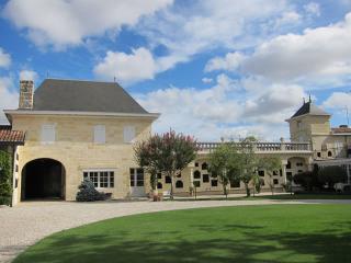 Ch Prieure Lichine2