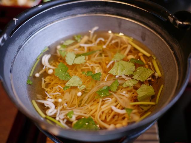 万葉庵130330003