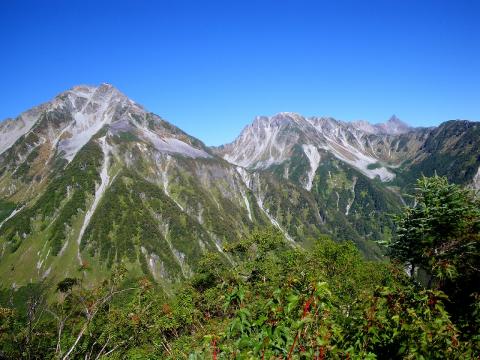 屏風のコル上部よりⅡ-110925
