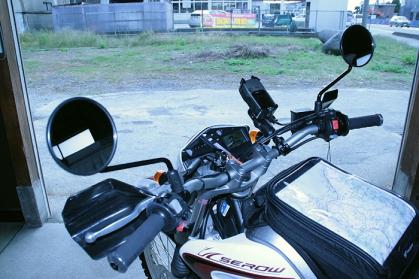 それ用の固定具でGPS-111006