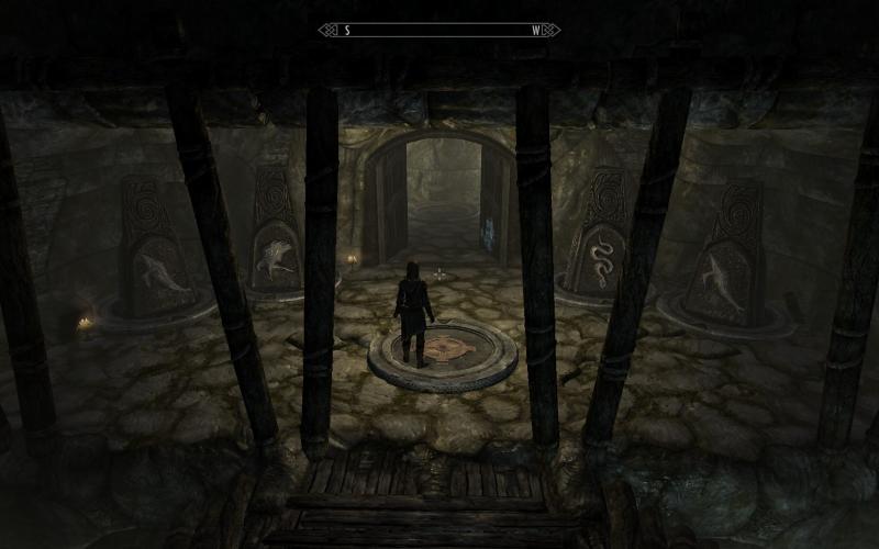 サファイア ドラゴンの爪 ふたつの月のある世界で Skyrim