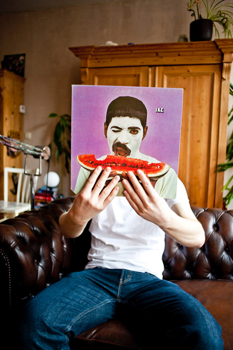 sleeveface27.jpg