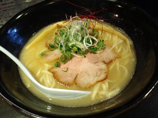 TheRa-menstyle號tetu鶏白湯塩ラーメン