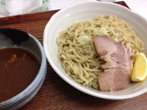 13043001.jpg