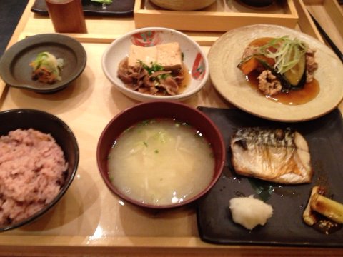 13051101.jpg