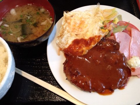13052901.jpg
