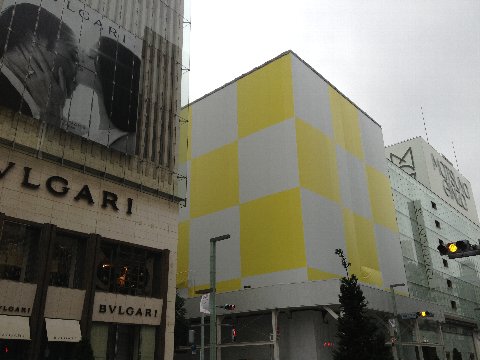13053002.jpg