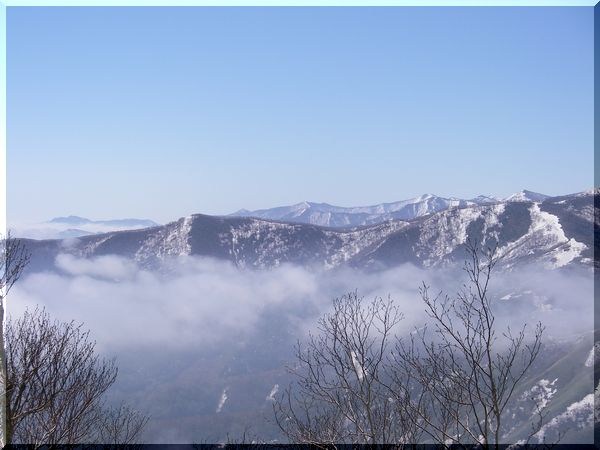 芽室岳から剣山