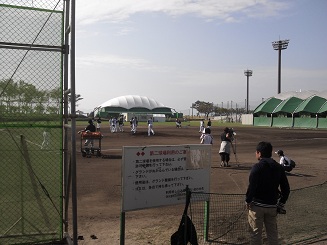 北海道日本ハムの投手守備練習