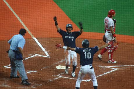NTT西日本がサヨナラ勝ち