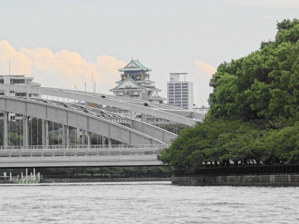大坂城と橋