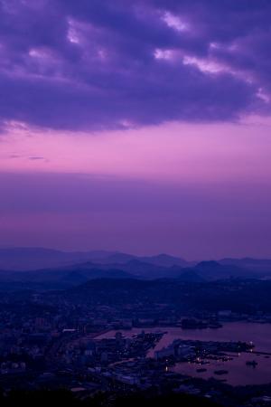 佐世保の夜明け