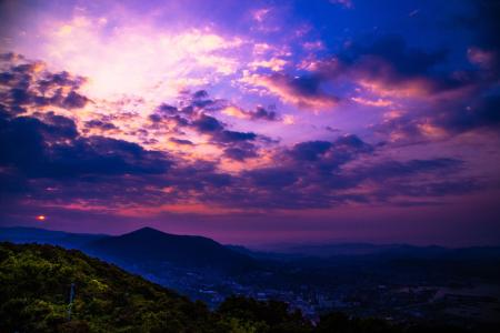 今日は晴天、雲よ去れ!